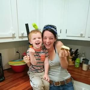 Meet your Posher, Hannah